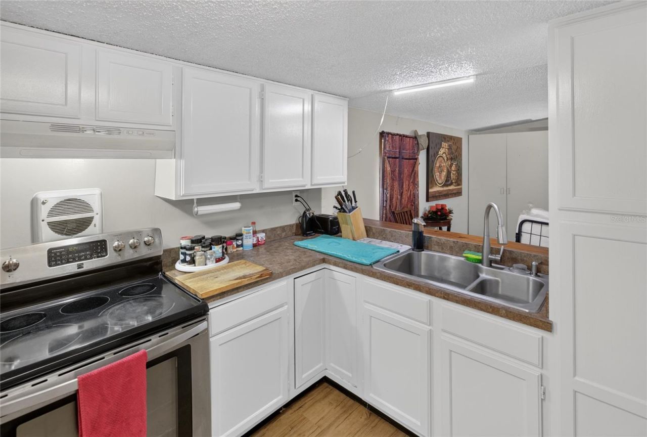 9284 NW Cr  225, Starke, FL 32091 Photo