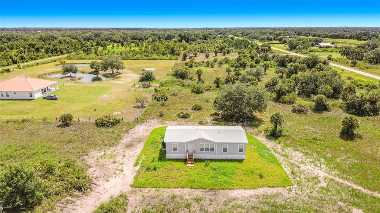 19983 NW 242nd Street, Okeechobee, FL 34972 Photo