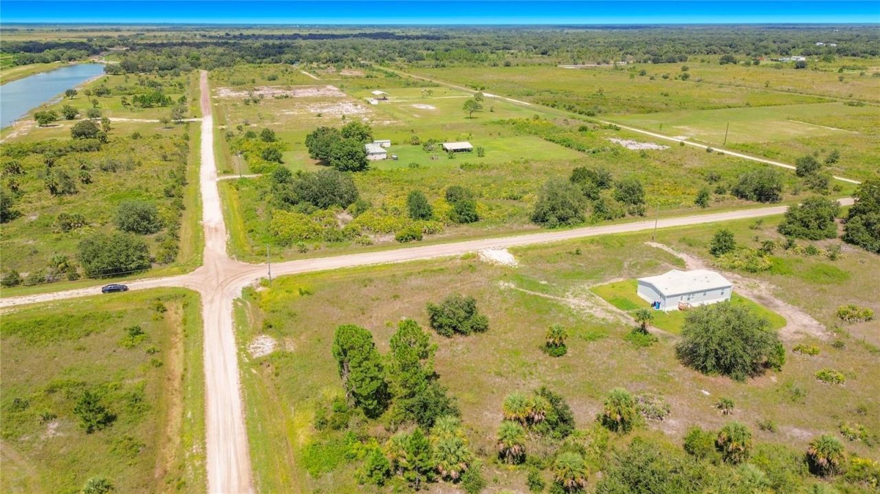 19983 NW 242nd Street, Okeechobee, FL 34972 Photo