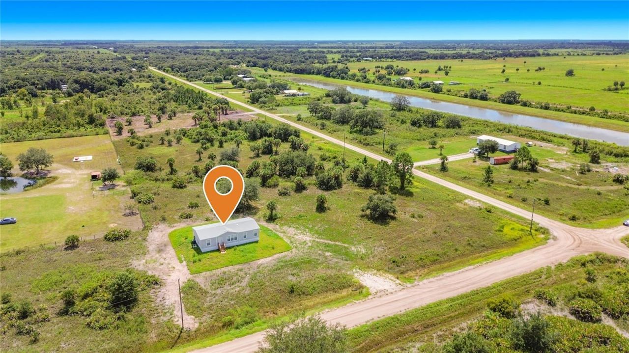19983 NW 242nd Street, Okeechobee, FL 34972 Photo