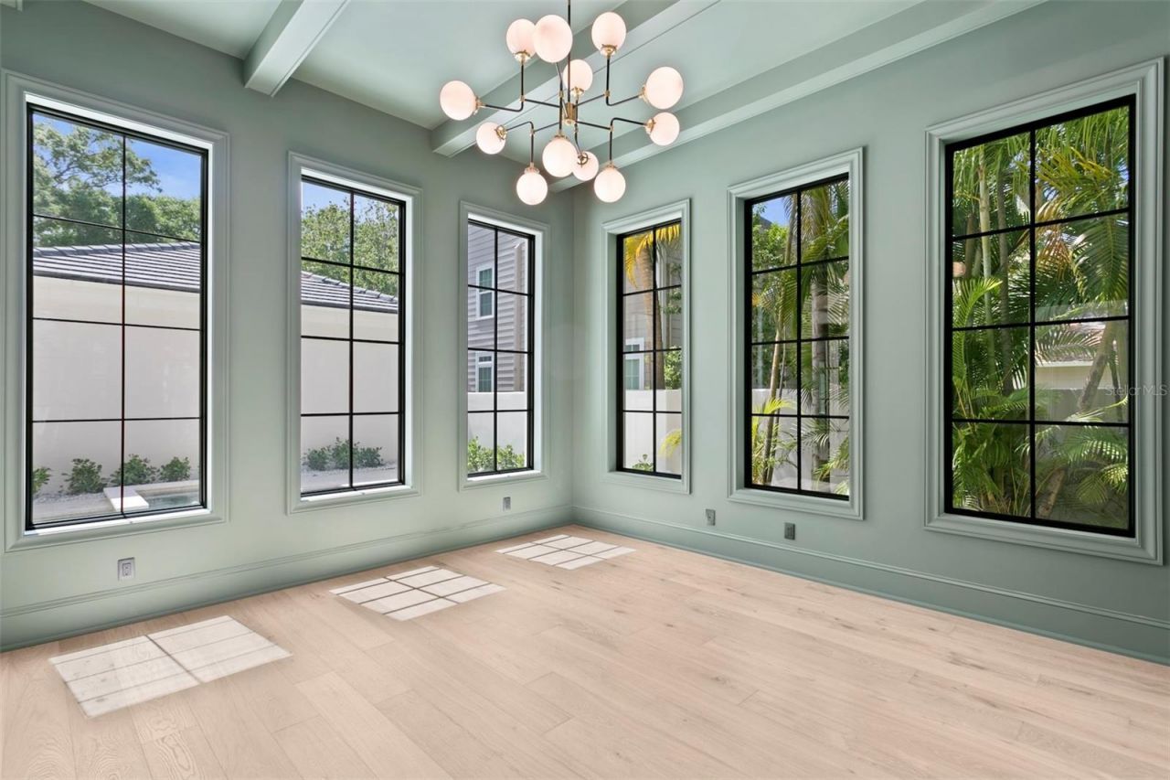 3907 Bayshore Boulevard, Tampa, FL 33611 Photo