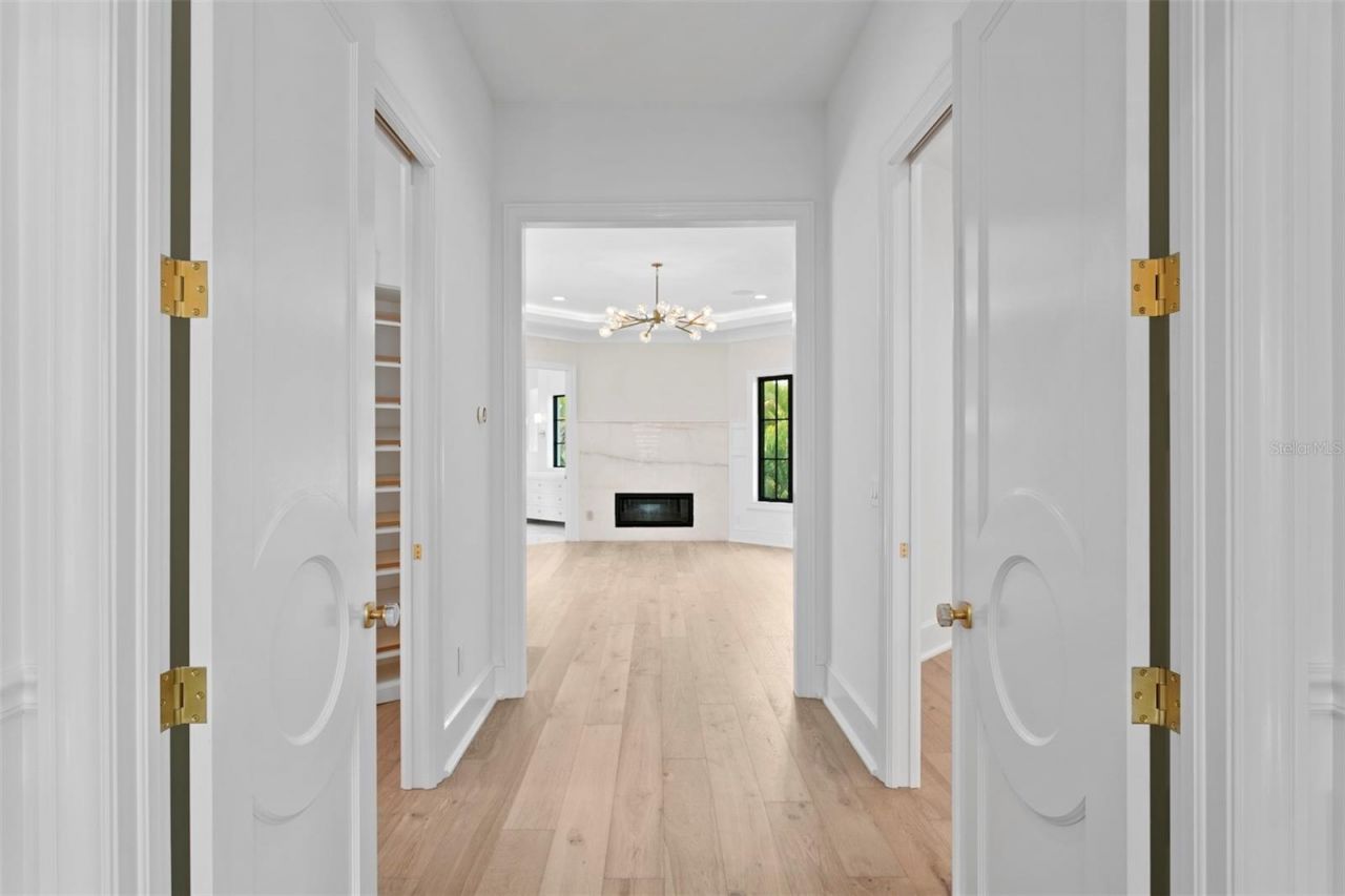 3907 Bayshore Boulevard, Tampa, FL 33611 Photo