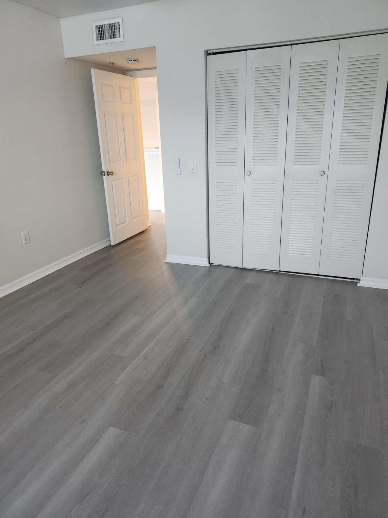 706 E Villa Circle, Boynton Beach, FL 33435 Photo