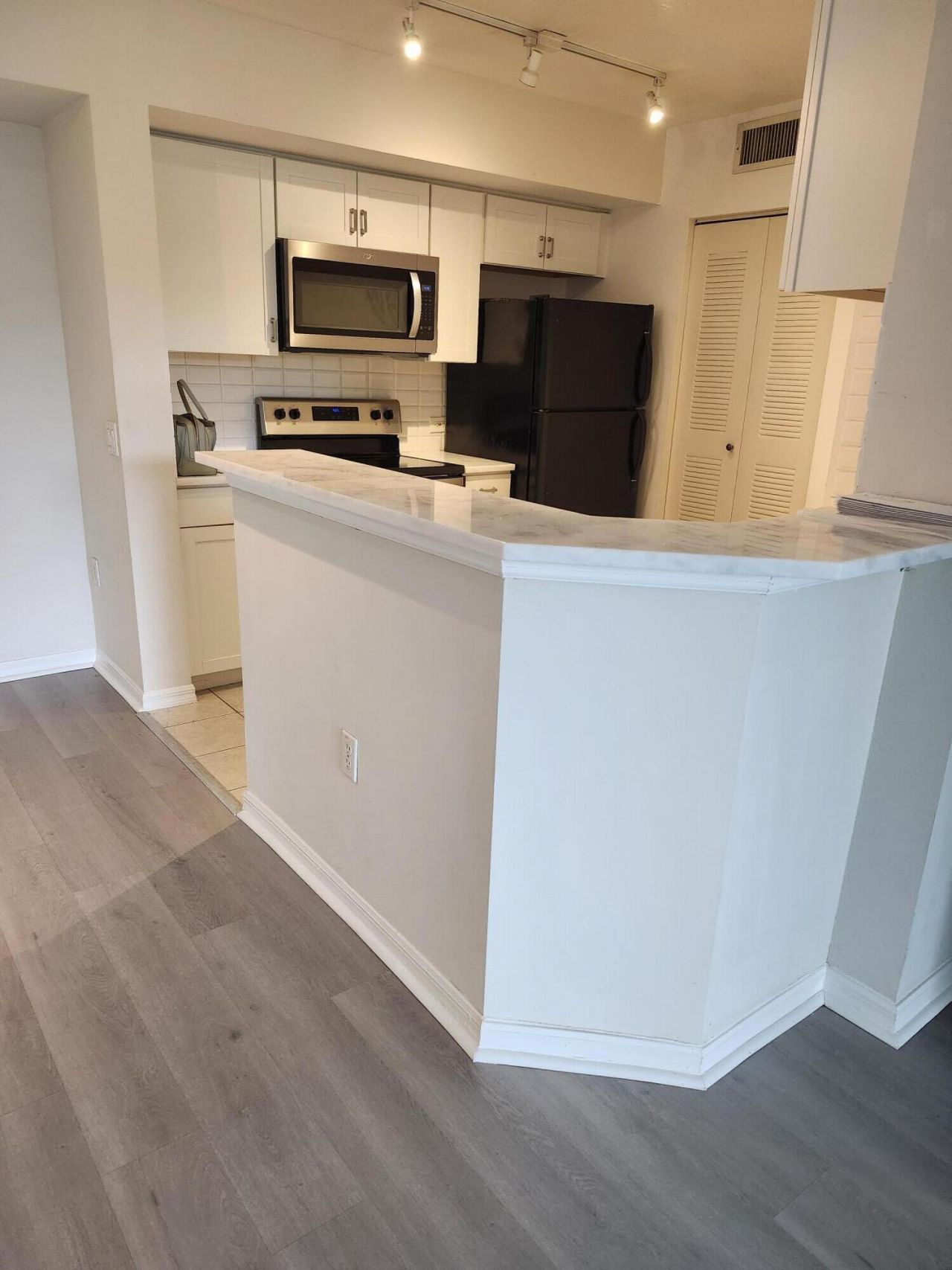 706 E Villa Circle, Boynton Beach, FL 33435 Photo