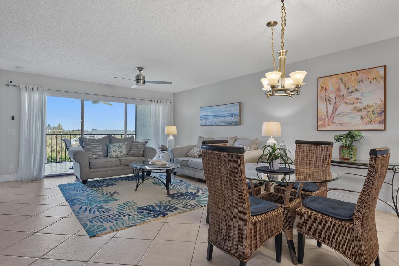 275 Palm Avenue, Unit A407, Jupiter, FL 33477 Photo