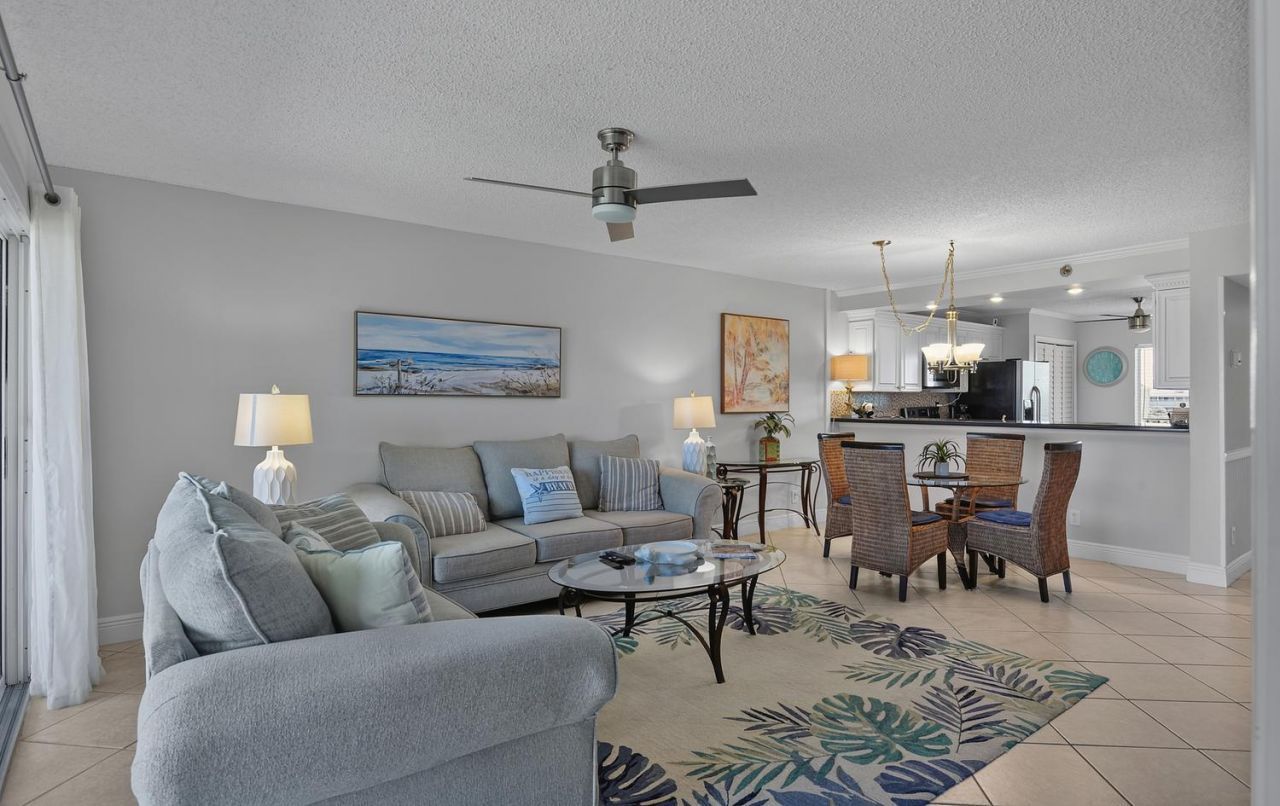 275 Palm Avenue, Unit A407, Jupiter, FL 33477 Photo