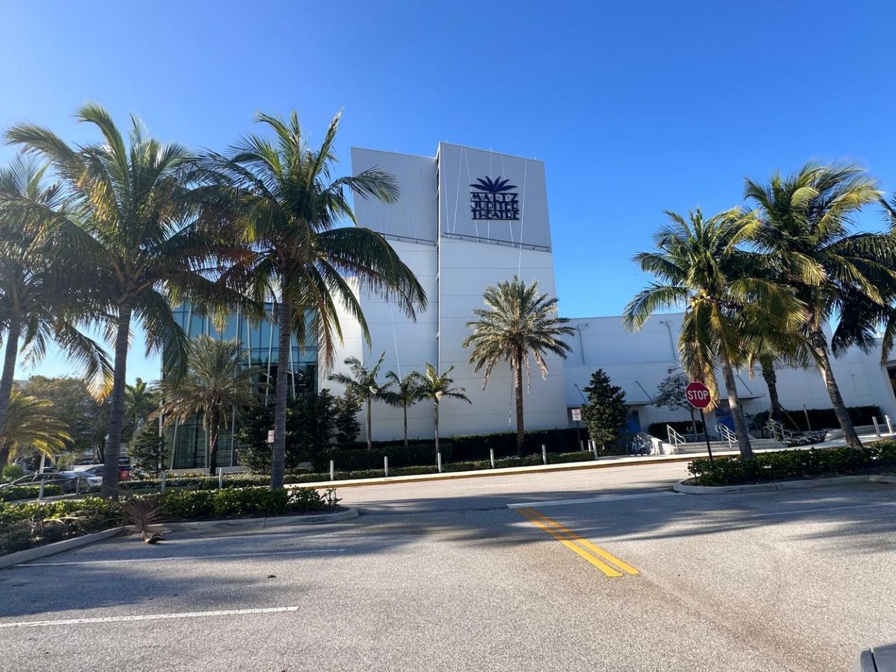 275 Palm Avenue, Unit A407, Jupiter, FL 33477 Photo