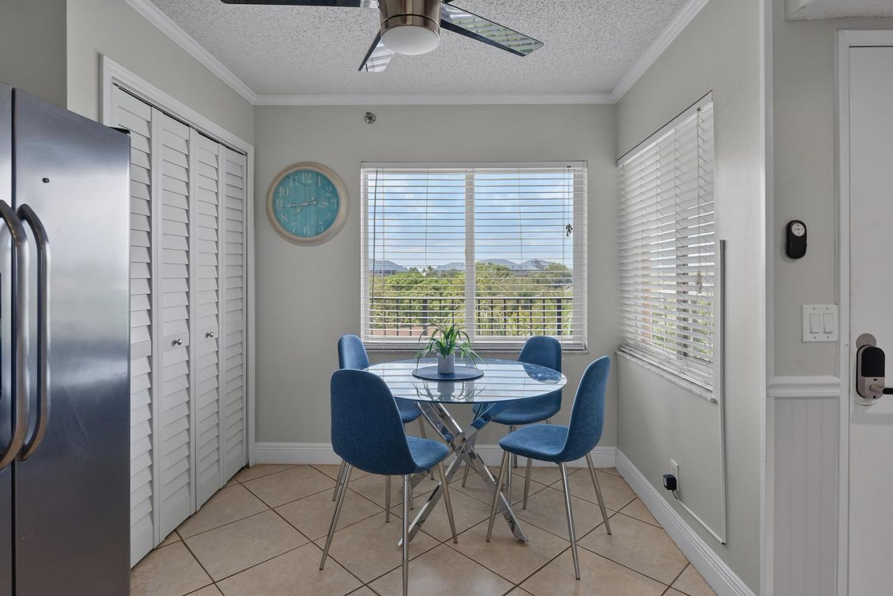 275 Palm Avenue, Unit A407, Jupiter, FL 33477 Photo
