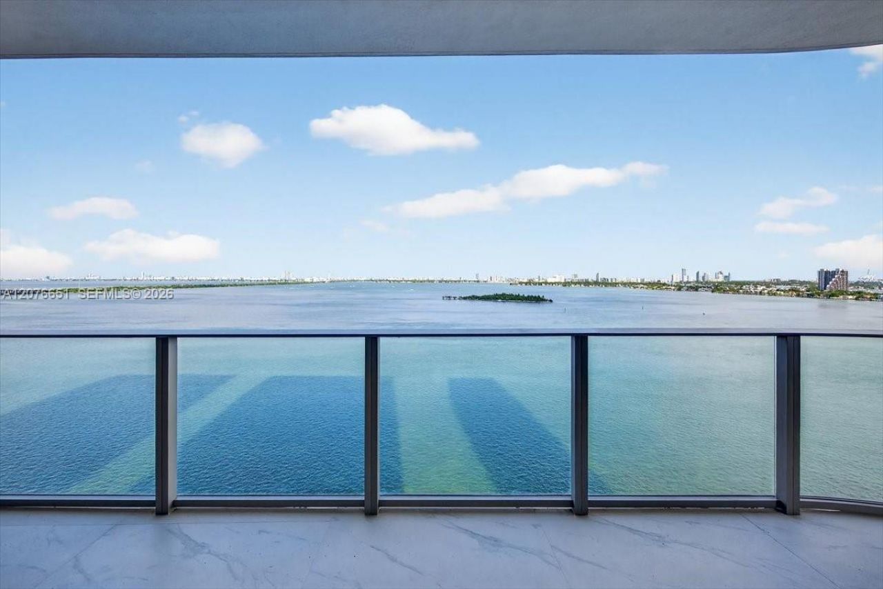 700 NE 24th Street , Unit 1407, Miami, FL 33137 Photo