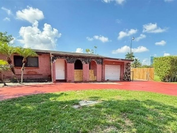 4088 SW 51st St , Unit C, Dania Beach, FL 33314