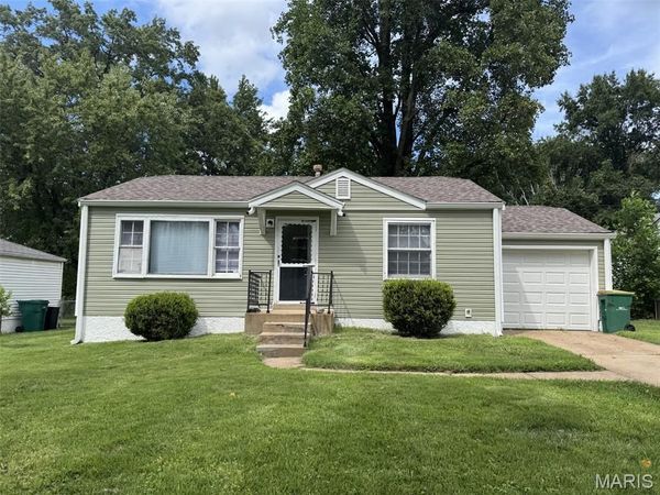 1057 Gabriel Drive , Ferguson, MO 63137