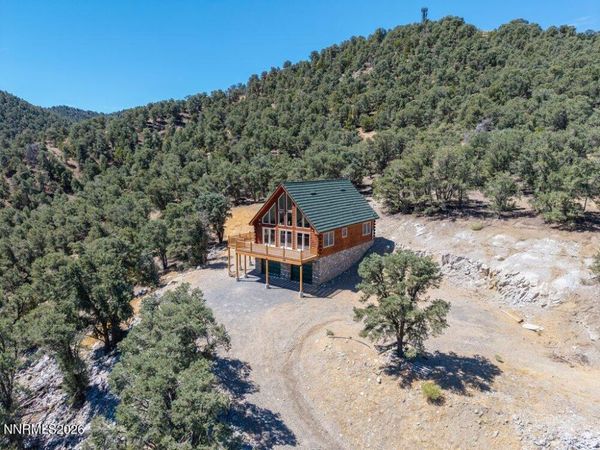 21545 Stallion Road, Reno, NV 89521