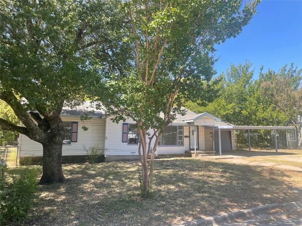 1325 Dartmouth Street , Waco, TX 76711