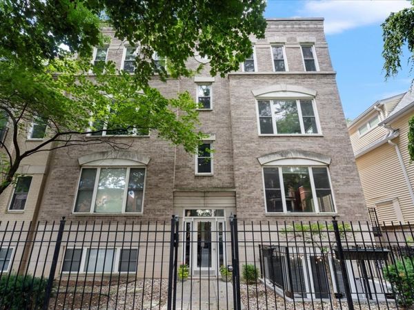 Unit 2S, Chicago, IL 60614
