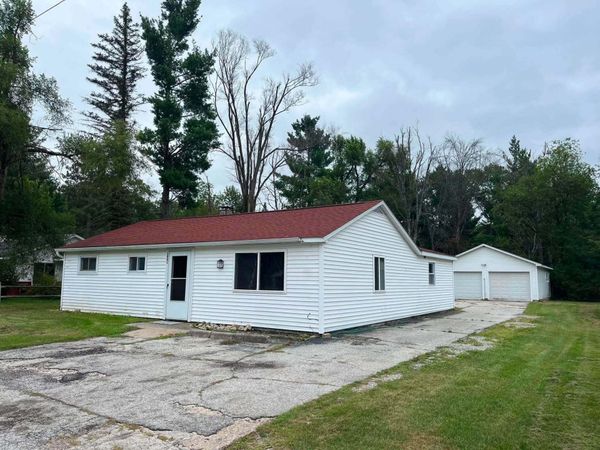 1001 W 10th, Mio, MI 48647
