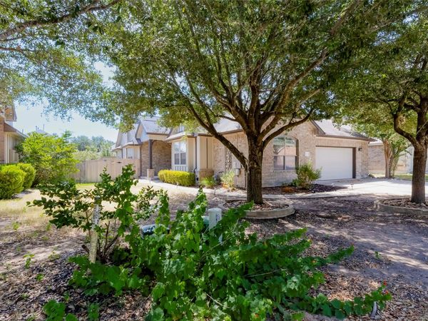 19421 Brent Knoll DR, Pflugerville, TX 78660