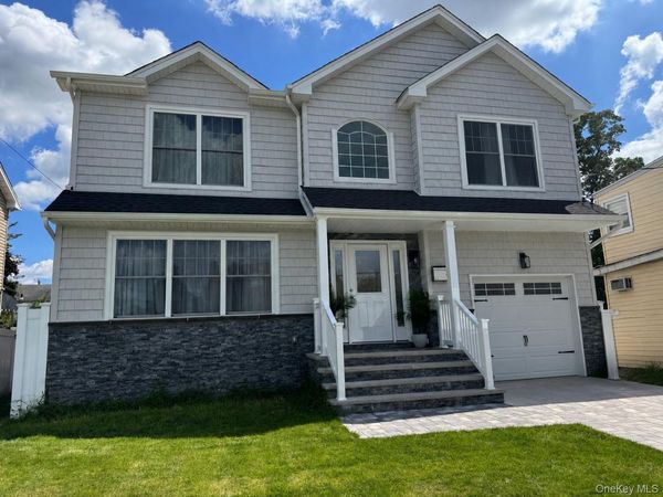 335 Evans Avenue , Elmont, NY 11003