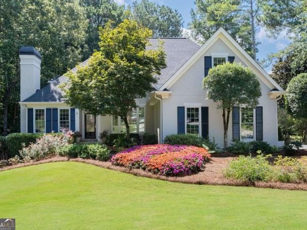 1455 Natchez Way, Grayson, GA 30017