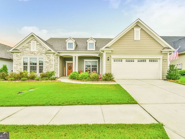 5704 Miravista Way, Hoschton, GA 30548