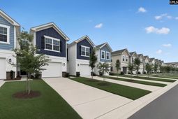 330 Livesey Lane  photo 4