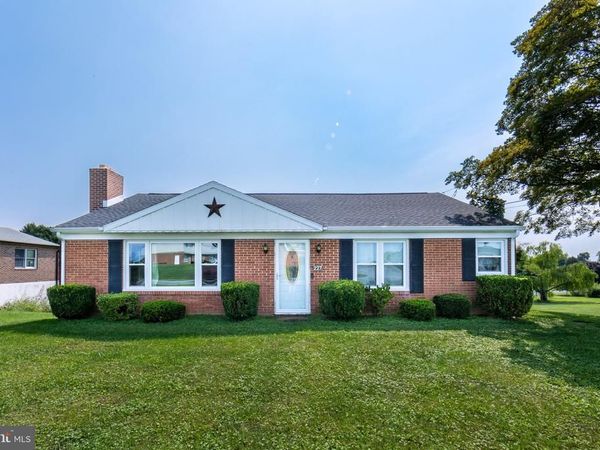 227 N MAIN STREET, SHREWSBURY, PA 17361