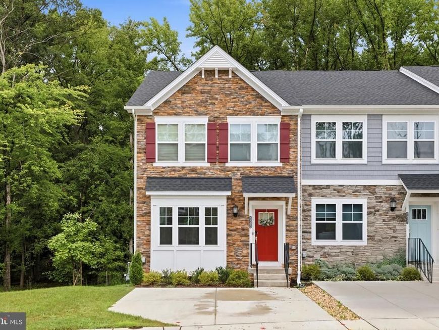 6815 Winterhill Ln, Glen Burnie, MD 21060 Main Photo