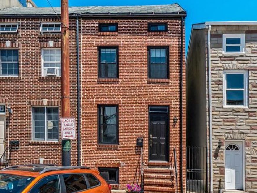 1211 S Clinton Street, Baltimore, MD 21224 Main Photo