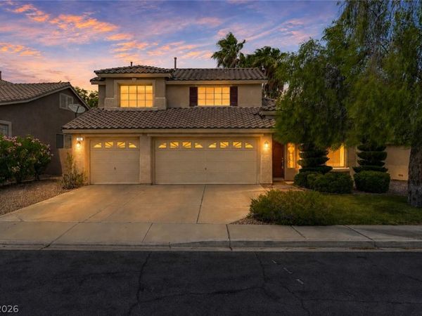 33 Staghorn Street , Henderson, NV 89012