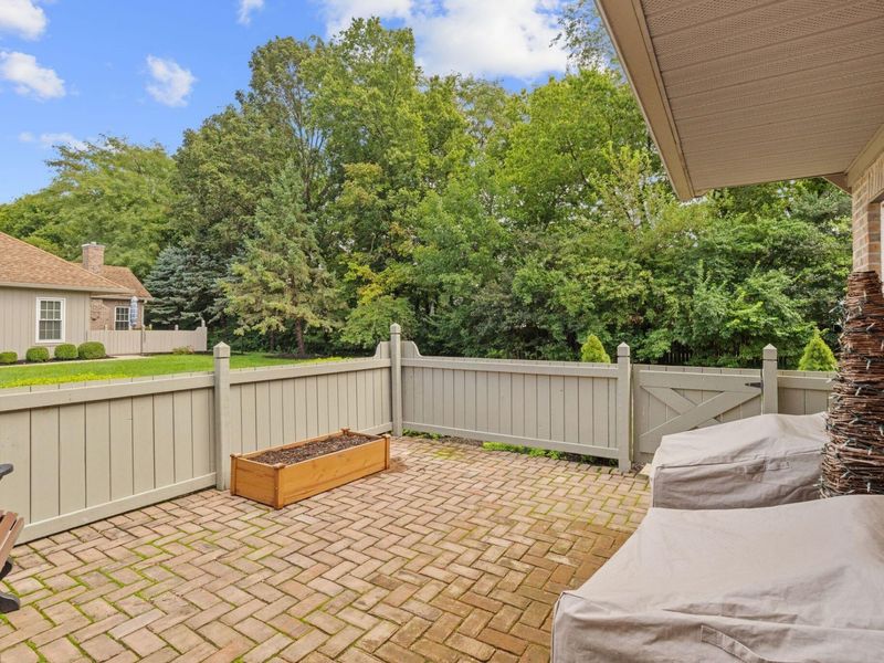 2348 Willowside Lane, Grove City, OH 43123 Photo 7