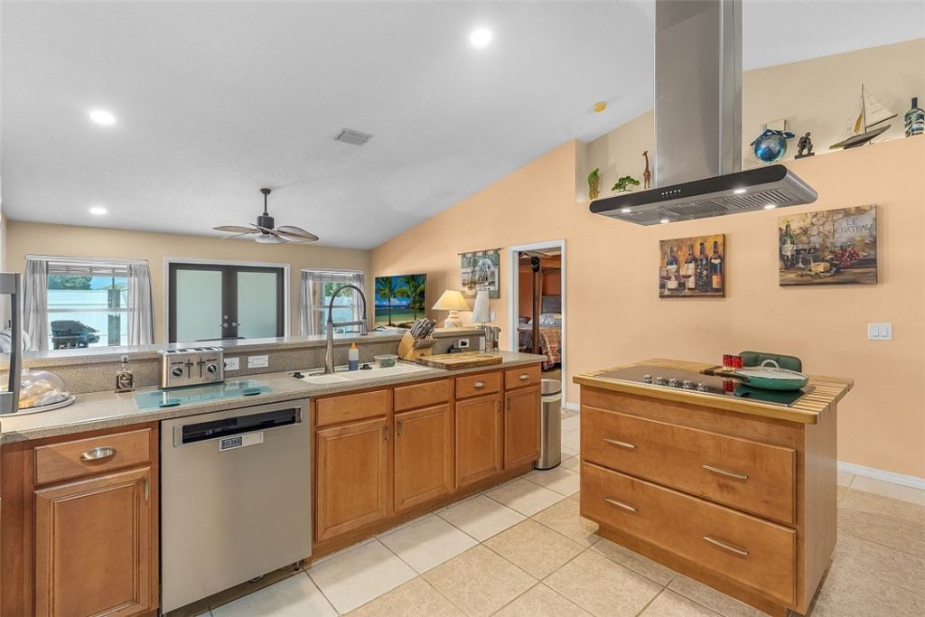 8375 99th Court, Vero Beach, FL 32967 Photo