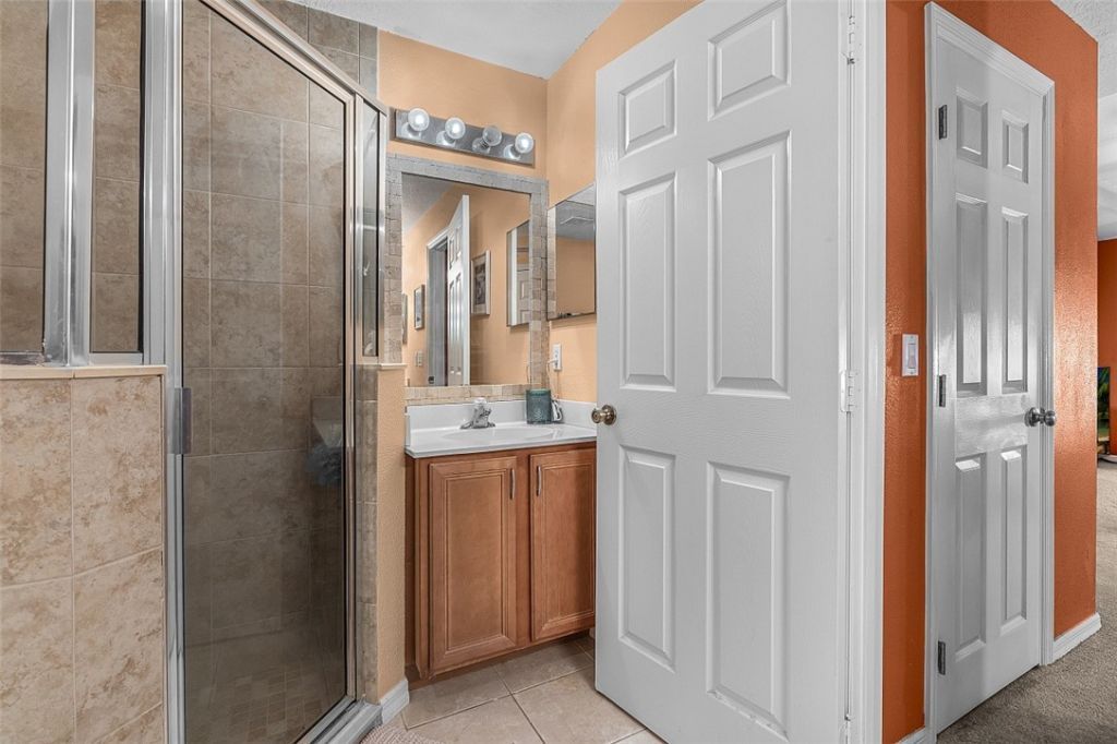 8375 99th Court, Vero Beach, FL 32967 Photo