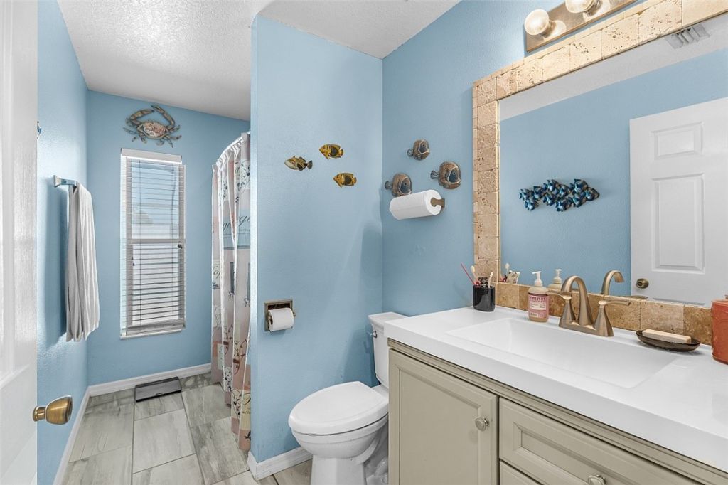 8375 99th Court, Vero Beach, FL 32967 Photo