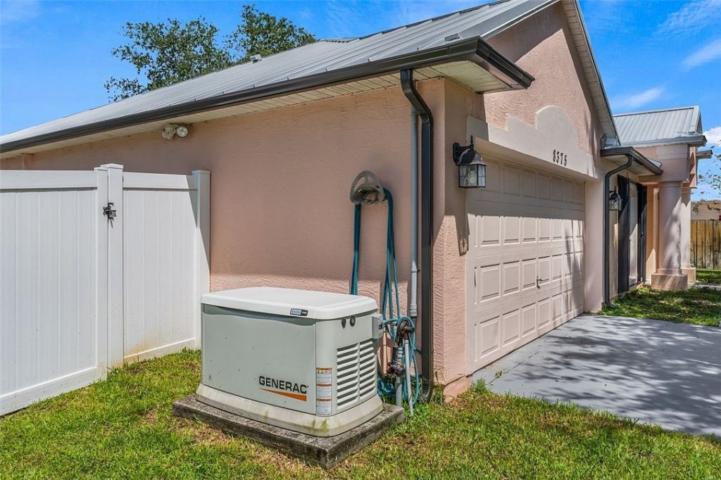 8375 99th Court, Vero Beach, FL 32967 Photo