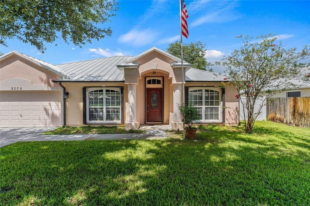 8375 99th Court, Vero Beach, FL 32967 Photo