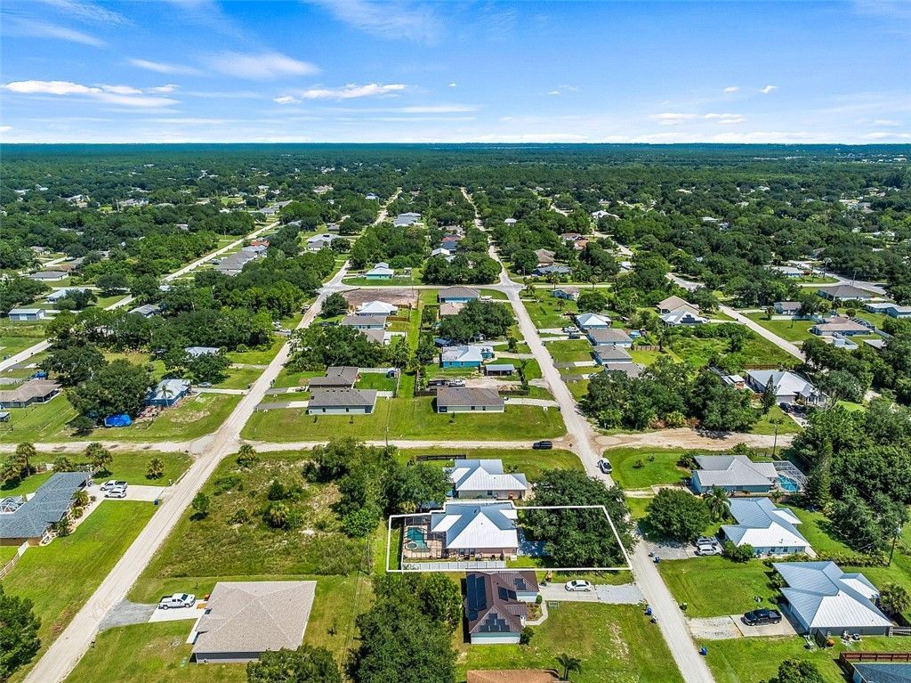8375 99th Court, Vero Beach, FL 32967 Photo