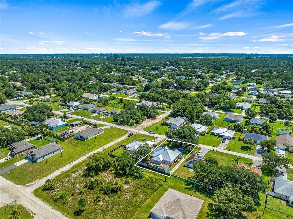 8375 99th Court, Vero Beach, FL 32967 Photo