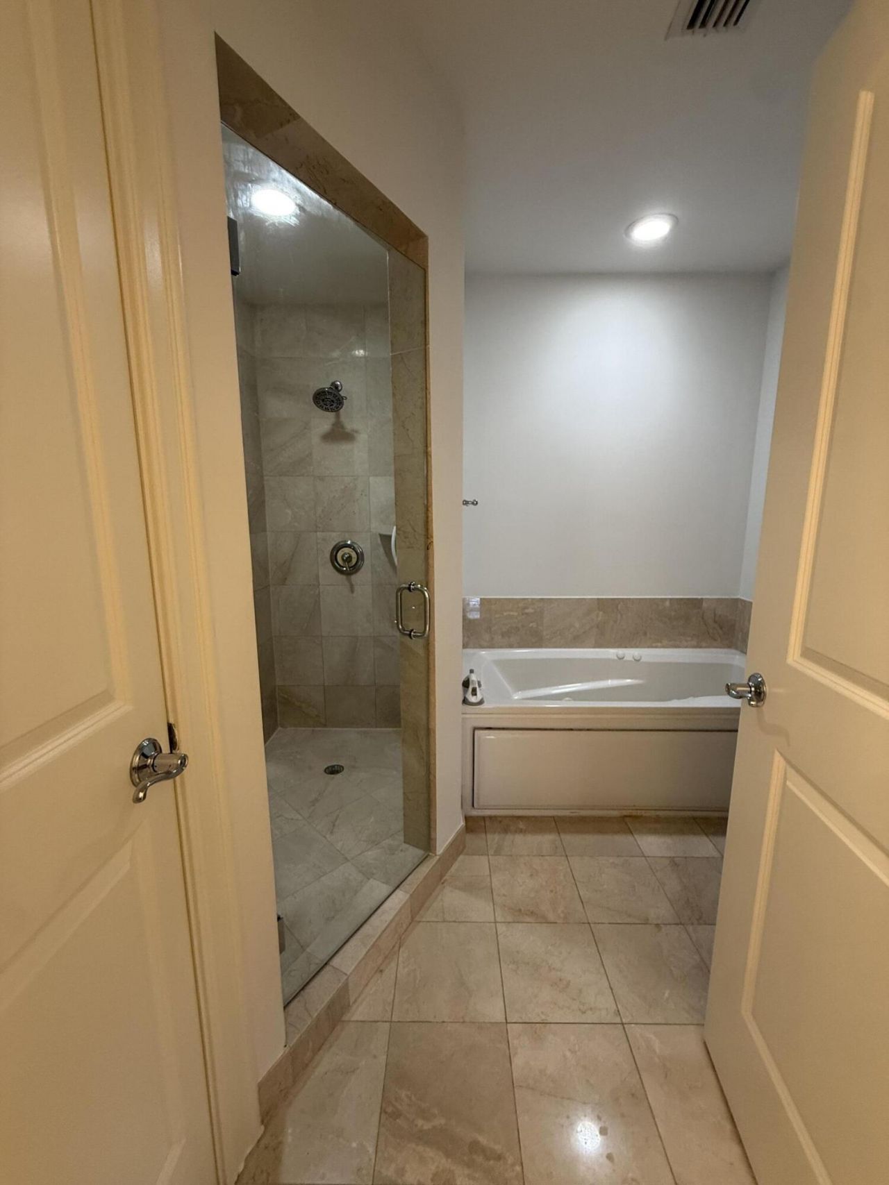 16101 Emerald Estates Drive, Unit 153, Weston, FL 33331 Photo