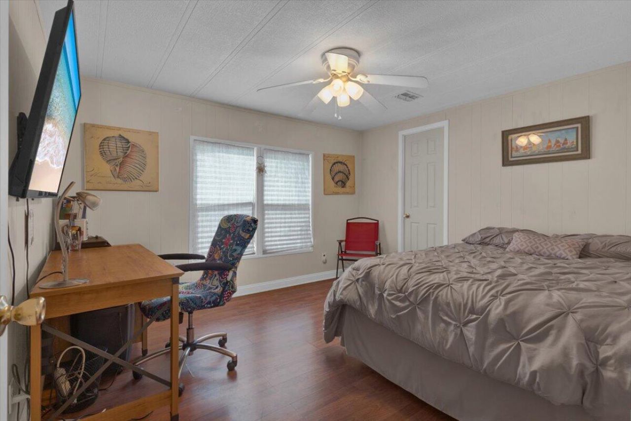 360 NE Jade Circle, Jensen Beach, FL 34957 Photo