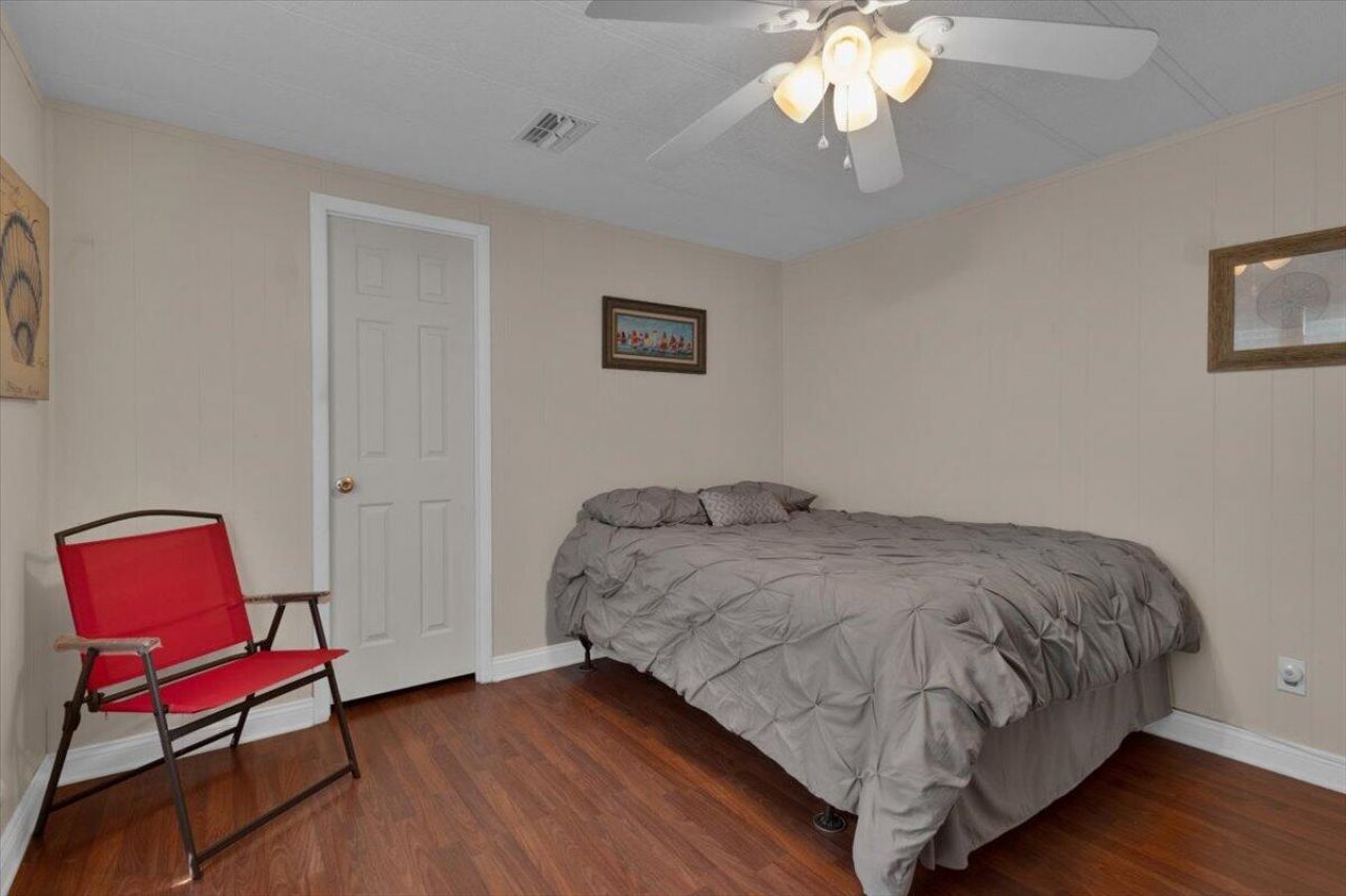 360 NE Jade Circle, Jensen Beach, FL 34957 Photo
