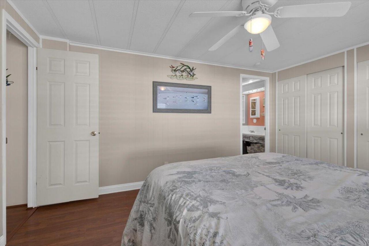 360 NE Jade Circle, Jensen Beach, FL 34957 Photo