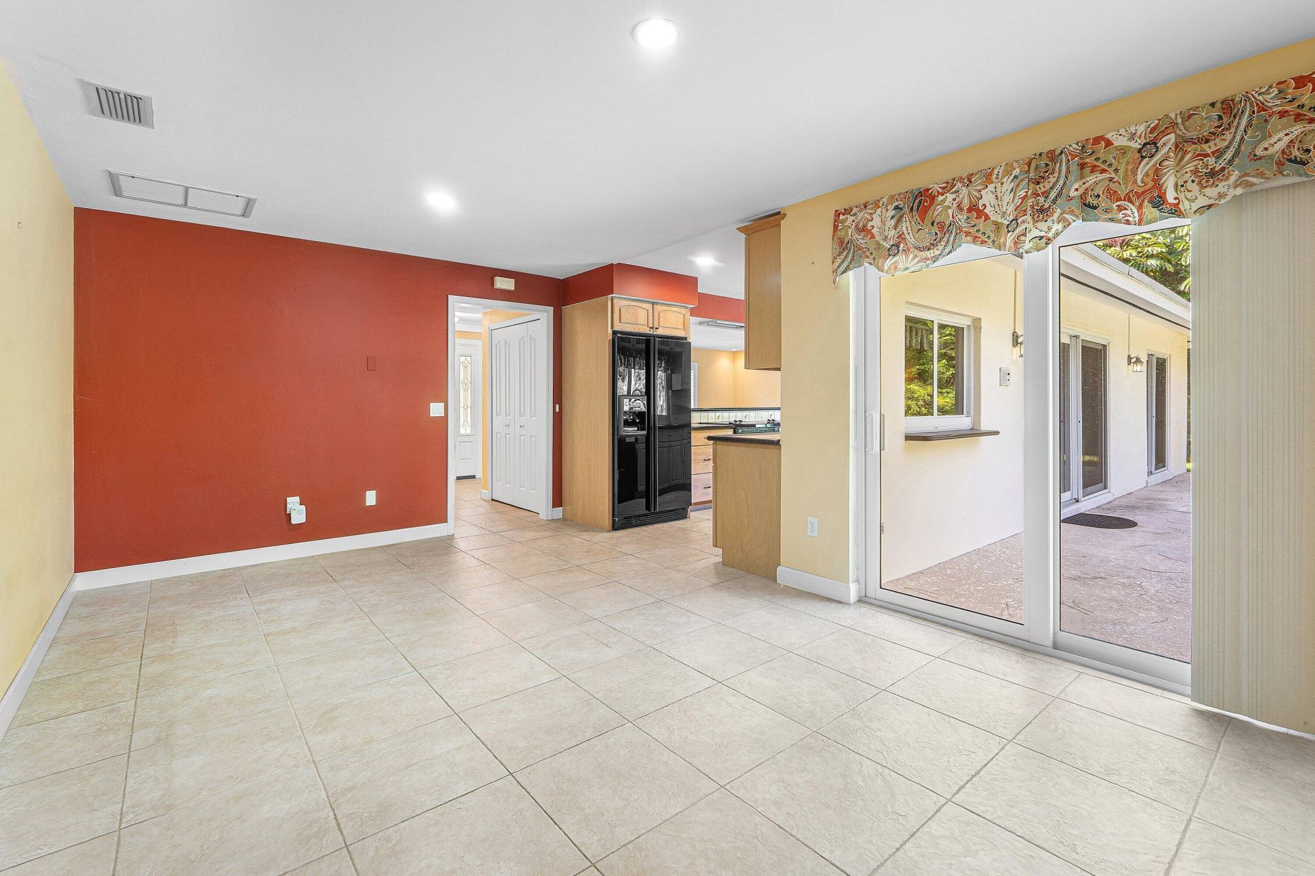8645 Square Lake Drive, Palm Beach Gardens, FL 33418 Photo