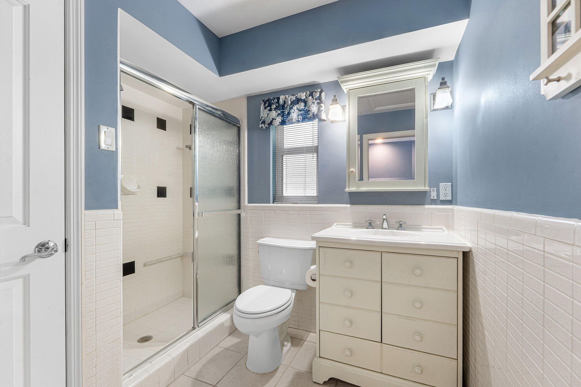 8645 Square Lake Drive, Palm Beach Gardens, FL 33418 Photo