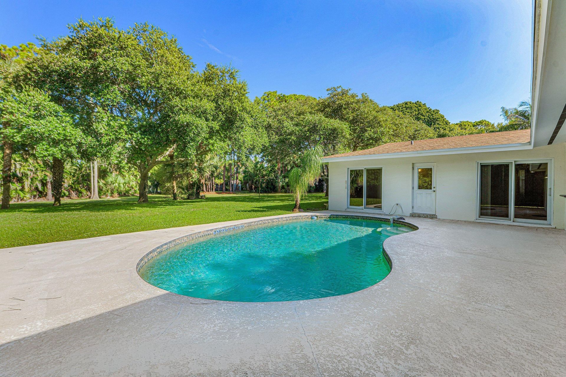 8645 Square Lake Drive, Palm Beach Gardens, FL 33418 Photo