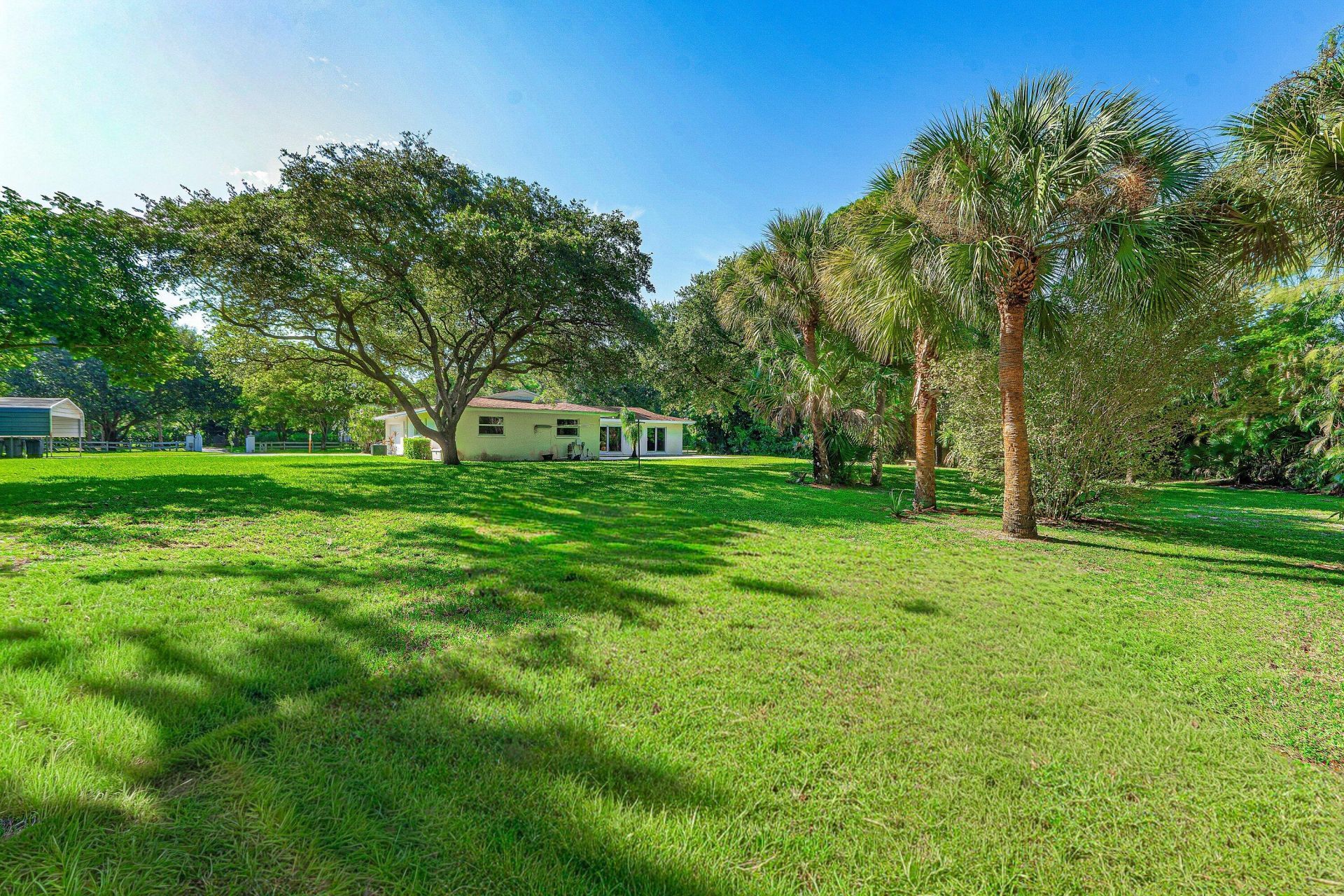 8645 Square Lake Drive, Palm Beach Gardens, FL 33418 Photo