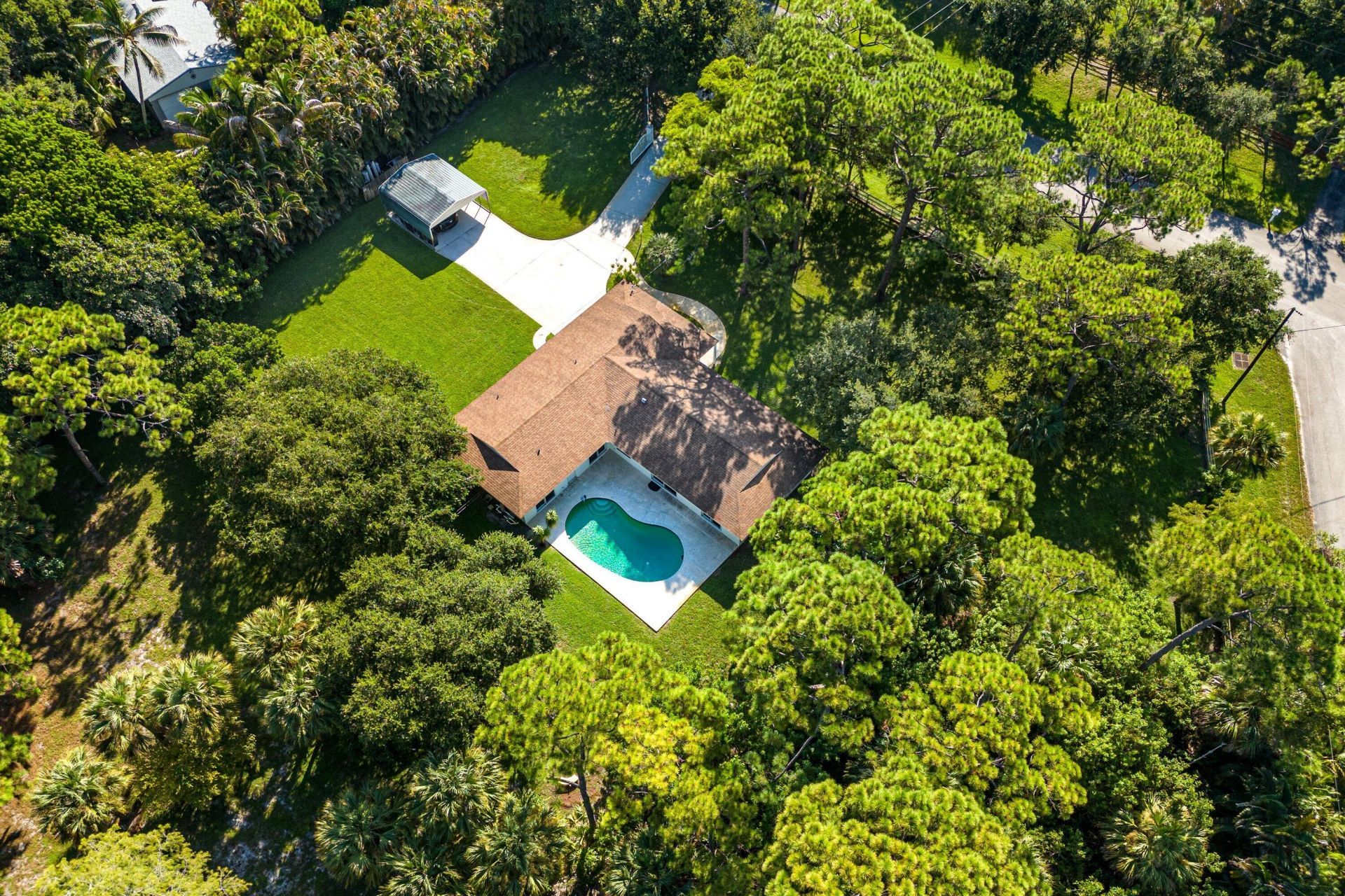 8645 Square Lake Drive, Palm Beach Gardens, FL 33418 Photo