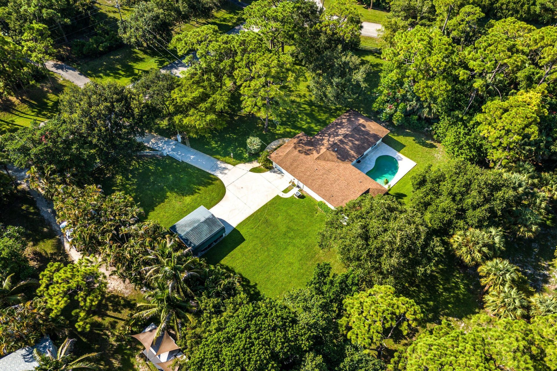 8645 Square Lake Drive, Palm Beach Gardens, FL 33418 Photo