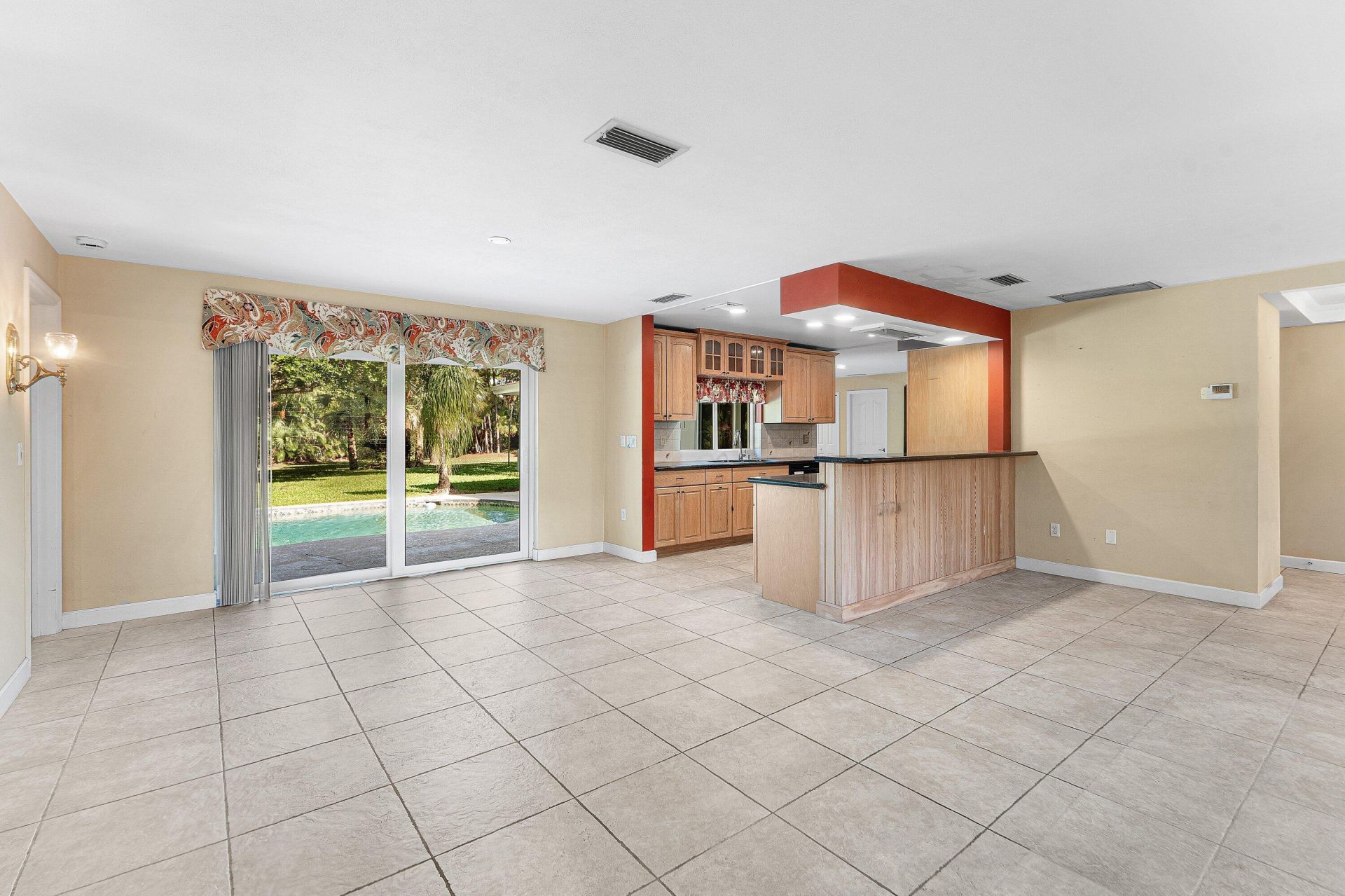 8645 Square Lake Drive, Palm Beach Gardens, FL 33418 Photo