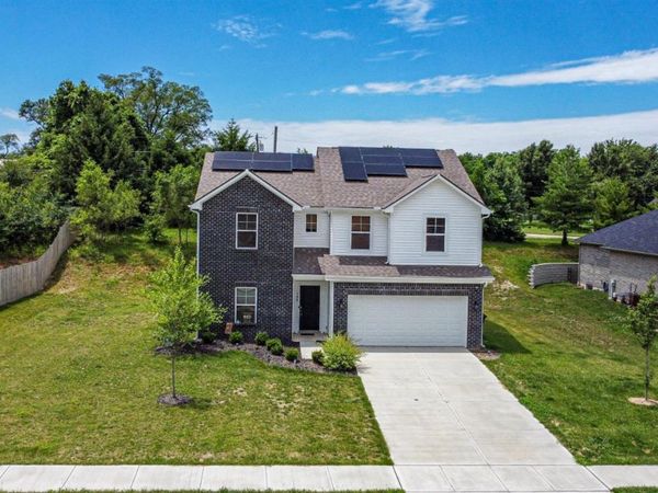 108 Mound Builder Place, Carlisle, OH 45005