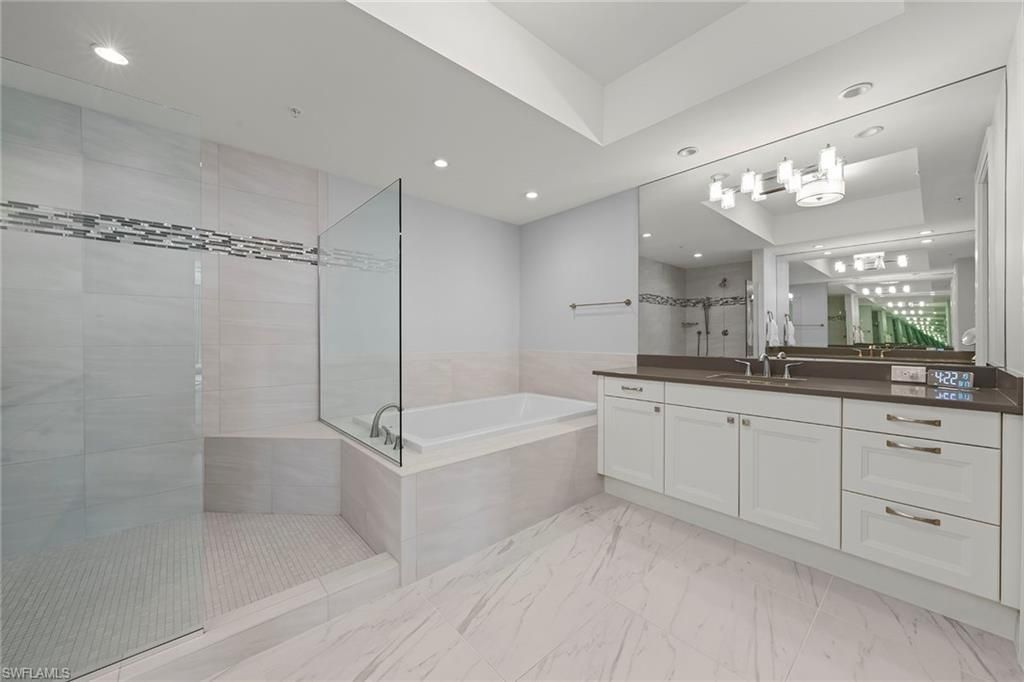 4800 Pelican Colony Blvd, Unit 1003, Bonita Springs, FL 34134 Photo