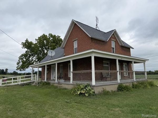 734 W Burnside Road , Deerfield Township, Mi 48435